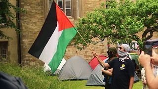 Arms divestment vote delayed