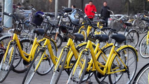 yellow hire bikes