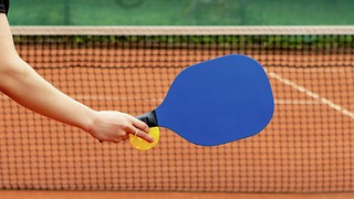 How Pro Pickleball Paddles Enhance Your Court Skills