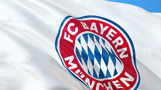 The End of Davies and Bayern? Who Can Replace the Veteran?