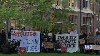 Protest calls for Cambridge to reject oil money 