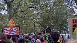 Cambridge students disrupt 'the Oscars of Oil'