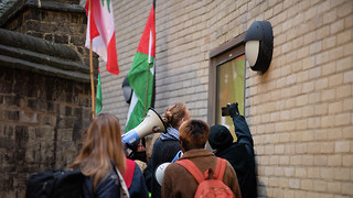 Pro-Palestinian protesters disrupt Barclays event