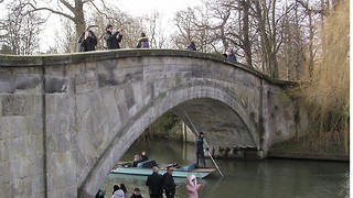 Cambridge needs a bridge with its Chinese students