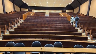 Is attending your lectures really worth it?