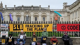 Internal report claims that sustainability is no longer a uni priority