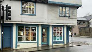 Forget Amazon, shop local!