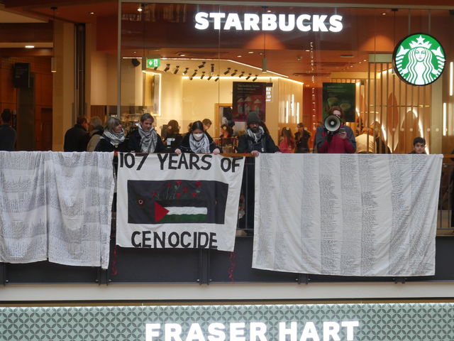 Pro-Palestinian protesters gather for remembrance rally