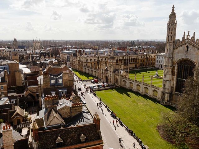 Why is there not a theatre studies course at Oxbridge?