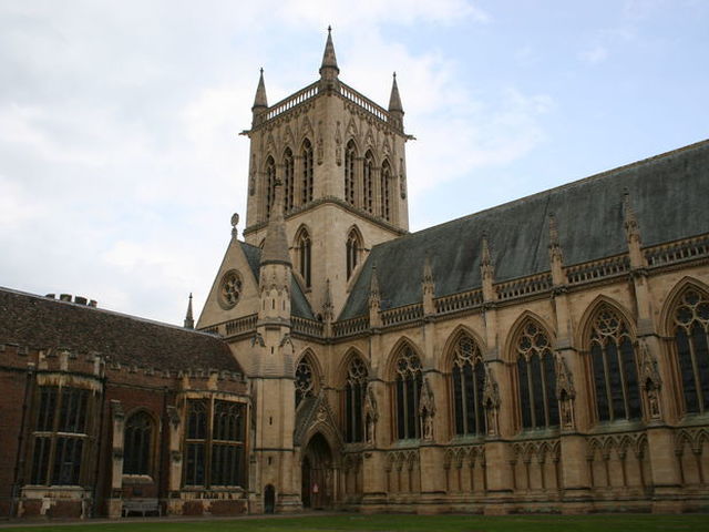 Revealed: richest colleges raised rents most