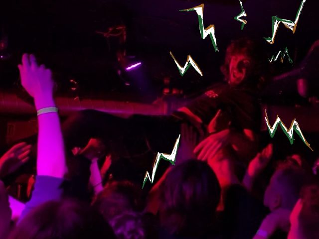 Gurriers make mayhem at MASH