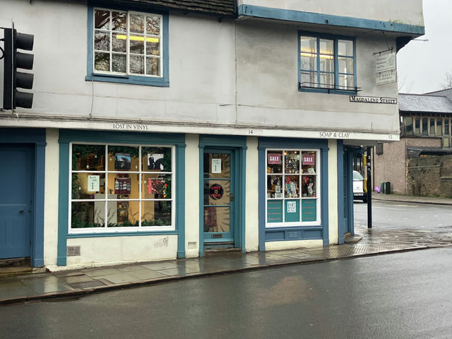 Forget Amazon, shop local!