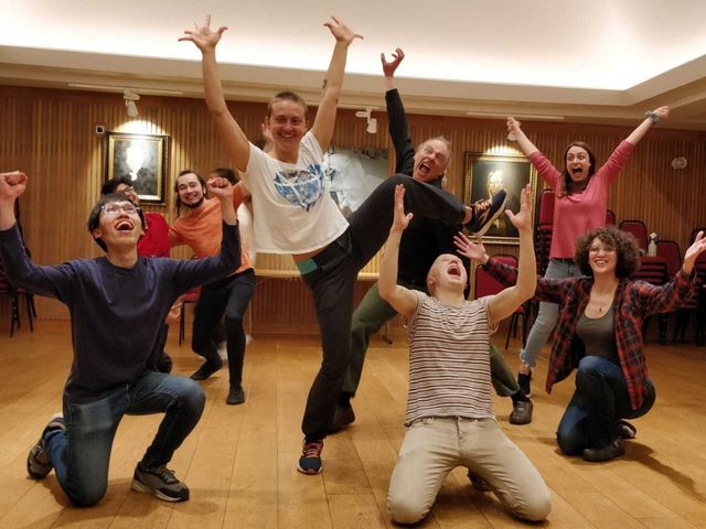 Behind Cambridge's science comedy scene