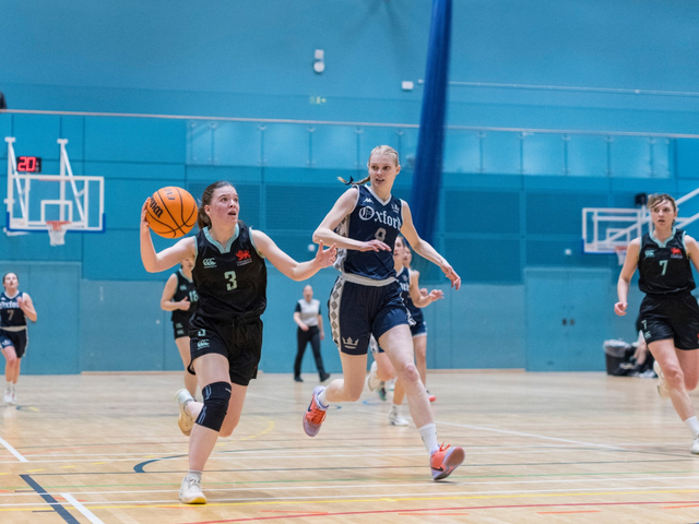 Women's Blues succumb to ruthless Oxford side in Varsity basketball