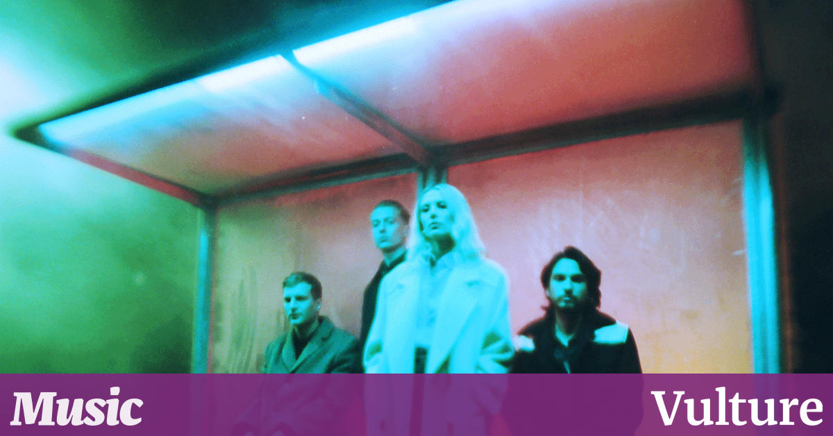 Album Review: Wolf Alice – Blue Weekend | Varsity